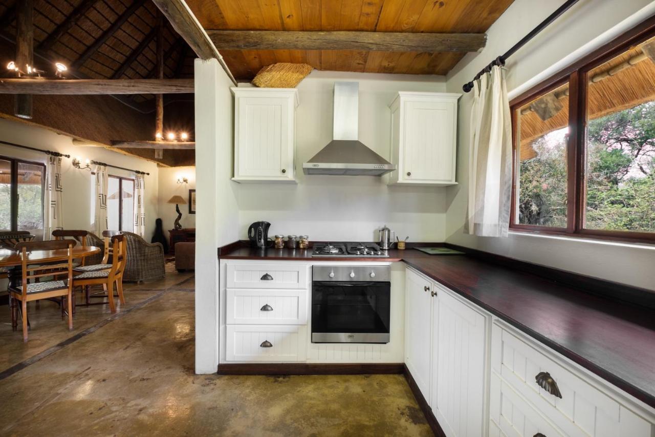 Lodge Rhino River *
